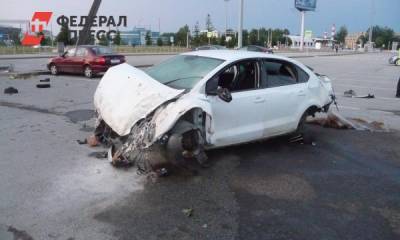 Таксист, устроивший аварию в екатеринбургском Кольцове, перевозил пассажира на личном авто