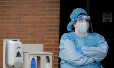 Ученые рассказали, когда ждать вторую волну коронавируса: в ней обвинили туристов