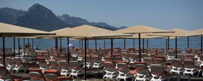 На курортах Турции растет число заражений коронавирусом