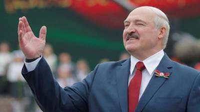 Избиение на "Площади", аресты лидеров оппозиции, запрет выдвигаться: как Лукашенко "побеждал" на выборах президента