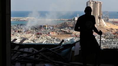 Бейрут после мощного взрыва в порту. Прямая трансляция