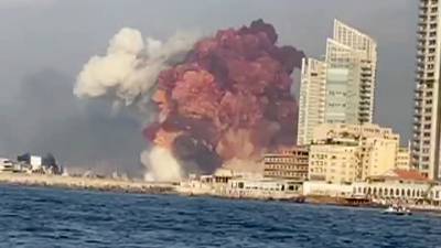 Новости на "России 24". После взрыва в Бейруте СМИ пишут о сотнях пропавших без вести