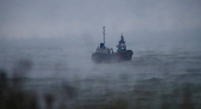 Криклий надеется, что танкер "Delfi" в Одессе будут поднимать уже через неделю