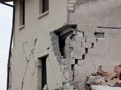 «Минобороны разбомбило у нас все»: после взрывов под Ачинском люди восстанавливают дома за свой счет