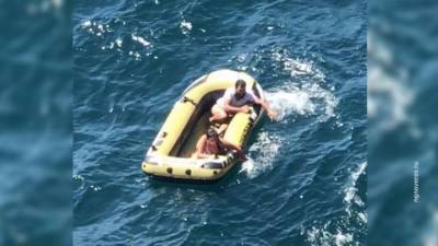 В Севастополе лодку с детьми унесло открытое море