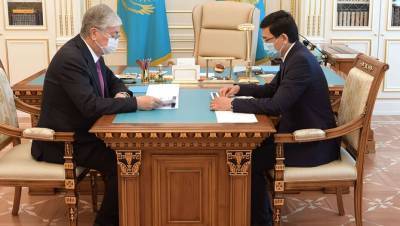 Аймагамбетов рассказал президенту о подготовке к новому учебному году