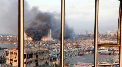 Уже работают рестораны: жительница Бейрута рассказала, как город приходит в себя после взрыва (фото)