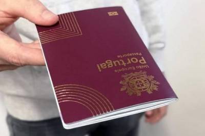 Россияне активно скупают «золотые паспорта»