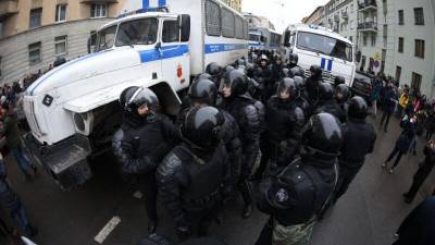 Макаренко призвал жестко наказывать «политических туристов» в Хабаровске