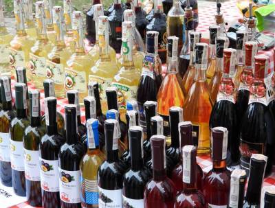 Житель Липецкой области рассказал о складе с контрафактным алкоголем