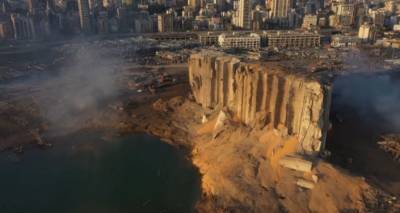 Жуткие кадры разрушенного мощным взрывом Бейрута, снятые с дрона - видео