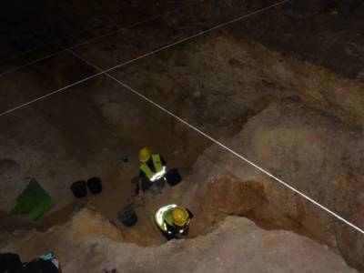 Археологи нашли загадочные туннели под одним из самых известных замков Польши