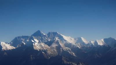 Доступ на Эверест для туристов откроют осенью