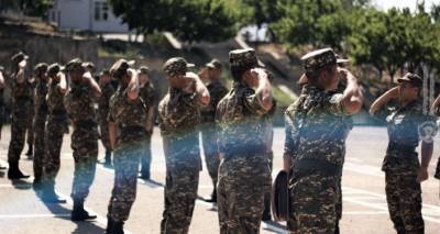 Церемонии присяги солдат в Армении пройдут без родителей