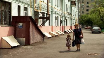 "Произошла ошибка": мать брошенного в Москве ребенка вышла а связь