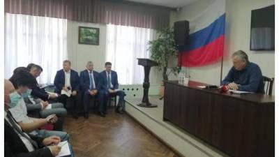 Губернатор Ленобласти обсудил проблемы Ломоносовского района с местными жителями