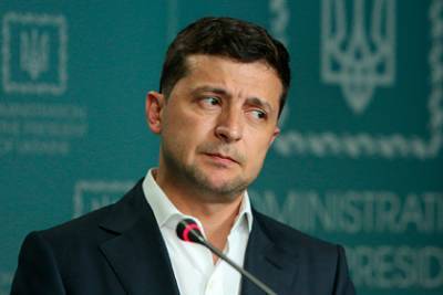 Зеленского обвинили в политической коррупции