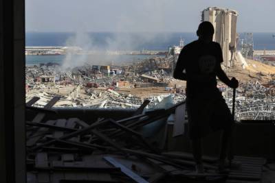В Бейруте мог быть уничтожен крупнейший склад нефтепродуктов — WarGonzo