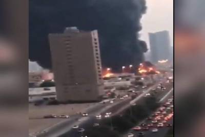 Опубликовано видео адского пожара на рынке Аджмана в ОЭА