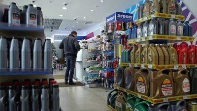 Компания из Петербурга запустила производство моторного масла в Уфе