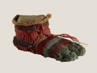 Археологи обнаружили носок, связанный 1500 лет назад в Древнем Египте: это было модно