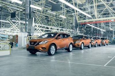Завод Nissan возобновил работу в Петербурге