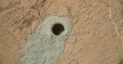 Лавовые туннели на Марсе могут стать домами землян