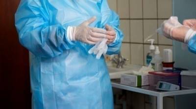 В Украине снова антирекорд по коронавирусу: за сутки 1318 случаев
