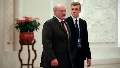 Лукашенко рассказал об оппозиционных взглядах сына