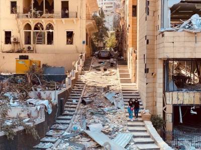 Число погибших после взрыва в порту Бейрута выросло до 137