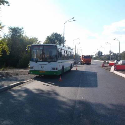 В Новокузнецке в ДТП пострадала пассажирка автобуса