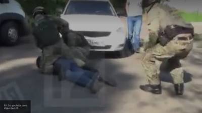 Задержание подозреваемого в педофилии имама из Красноярска попало на видео