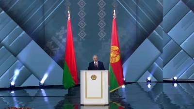 Пушков считает, что США намерены поощрять новую политику Лукашенко