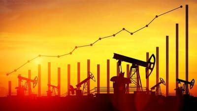 Цена нефти – на пике из-за резкого уменьшения запасов в США