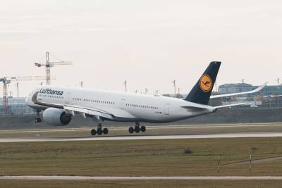 Германия: Увольнения в Lufthansa неизбежны