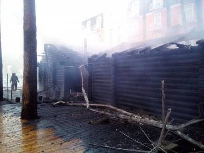 В Челябинской области на территории термального курорта произошел пожар