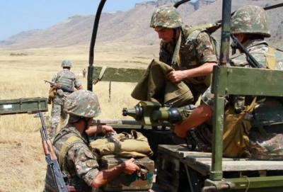 Азербайджан обвинил Молдавию в поставках оружия Армении