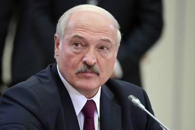 Лукашенко пообещал не дать разжечь костер в центре Минска