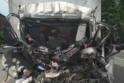 Погибший в Тверской области водитель грузовика дважды попадал в похожие ДТП