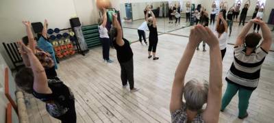 Бесплатные фитнес-тренировки проведут для петрозаводчан в возрасте от 50 лет