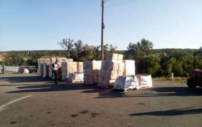 Красный Крест отправил на оккупированный Донбасс 7 грузовиков с помощью
