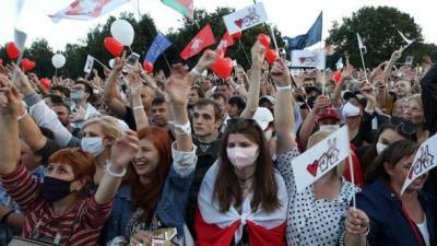 Команда кандидата в президенты Беларуси Тихановской заявила, что им не дают провести агитационные митинги