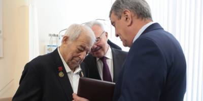 Заслуженный тренер СССР Миндиашвили получил медаль Героя Труда России