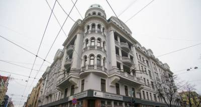 Только "оккупацию" Латвии не трогайте: бывшее здание КГБ в Риге продадут на аукционе