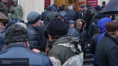 "Досье" заподозрили в желании организовать массовые протесты в РФ