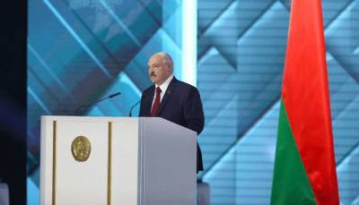 Лукашенко заявил, что он пошел бы воевать за Крым