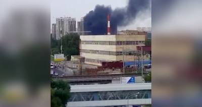 Пожар произошел в здании на Ярославском шоссе