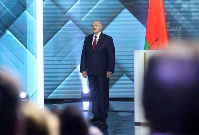 «Коронавирус мне подкинули»: Лукашенко заявил, что его умышленно заразили инфекцией