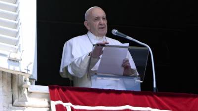 Папа римский назвал аморальным обладание ядерным оружием