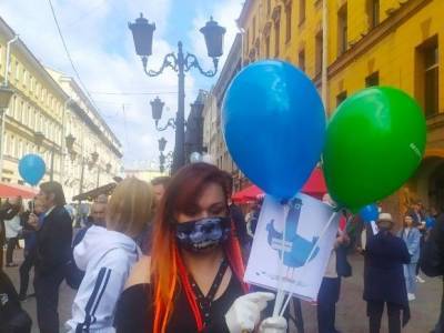 В Петербурге с 8 августа снова разрешат проводить уличные мероприятия
